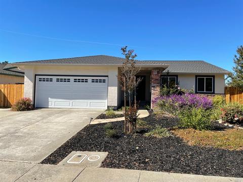 468 Phoenix Cir, Vallejo, CA 94589 photo 1