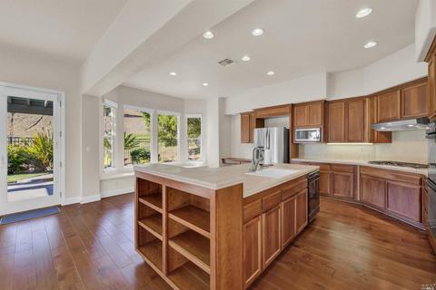 1262 Landmark Dr, Vallejo, CA 94591 photo 17