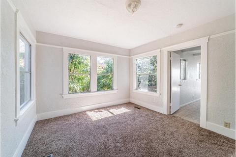 237 B St, Vallejo, CA 94590 photo 5