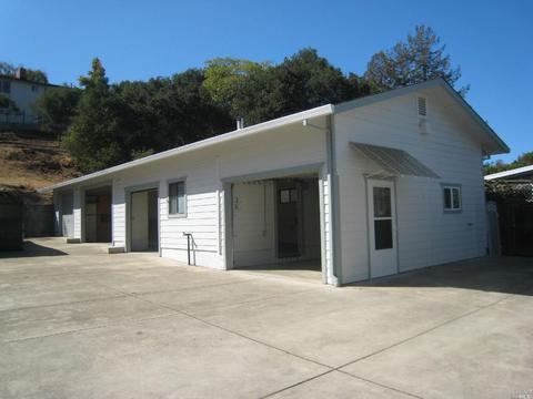 631 Baker St, Petaluma, CA 94952 photo 4