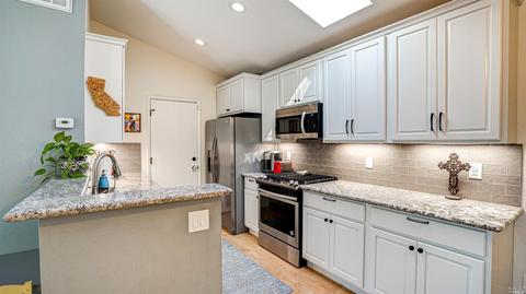 117 Pinewood Ct, Cotati, CA 94931 photo 8
