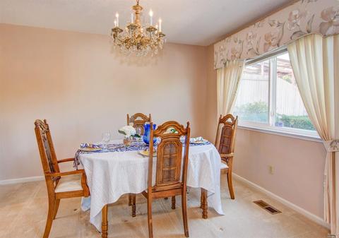 185 Camden Ct, Vallejo, CA 94591 photo 6