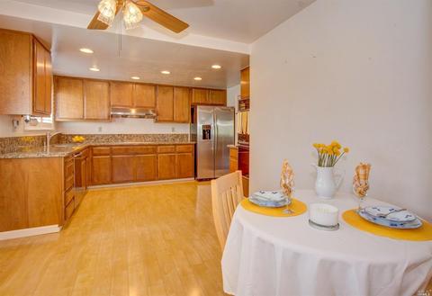 185 Camden Ct, Vallejo, CA 94591 photo 7