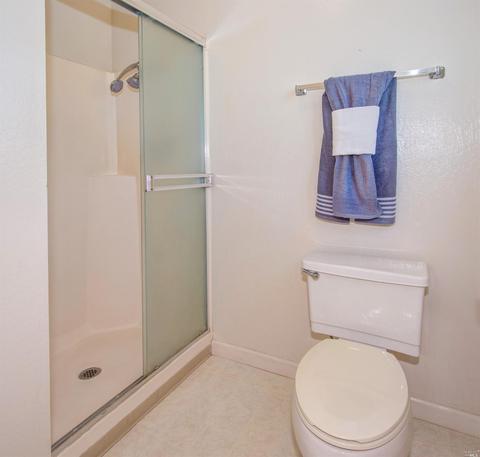 185 Camden Ct, Vallejo, CA 94591 photo 17