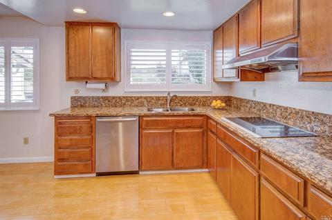 185 Camden Ct, Vallejo, CA 94591 photo 9