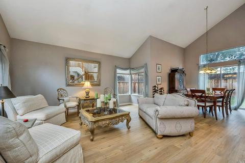 347 Summer Rain Dr, Windsor, CA 95492 photo 3