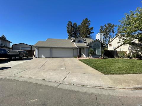 215 Bowen Ln, Dixon, CA 95620 photo 3