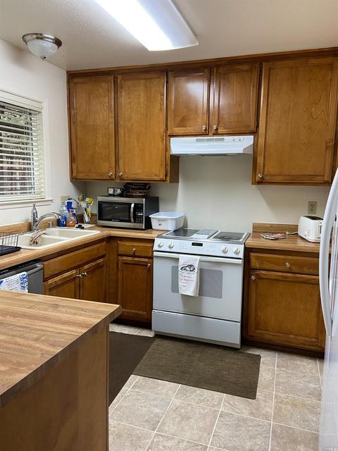 807 Stellar Ln, Windsor, CA 95492 photo 4