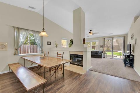 1540 Roseberry Ct, Dixon, CA 95620 photo 13