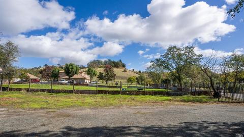 4029 Mendes Ln, Vacaville, CA 95688 photo 6