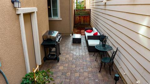 1321 Windswept Cmn, Livermore, CA 94550 photo 17