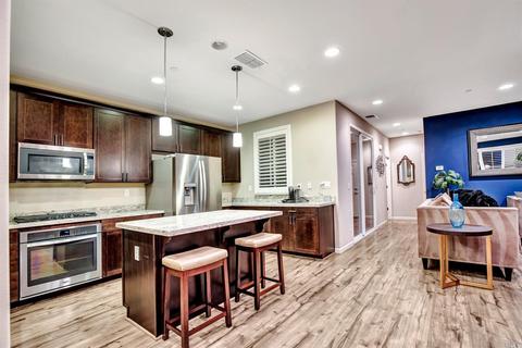 1321 Windswept Cmn, Livermore, CA 94550 photo 4