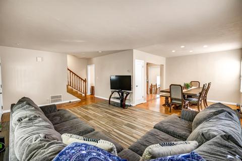 727 Illinois St, Vallejo, CA 94590 photo 8