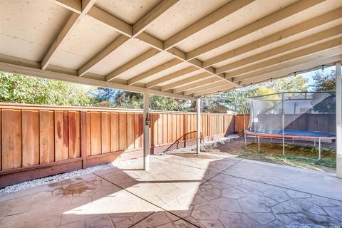 727 Illinois St, Vallejo, CA 94590 photo 35
