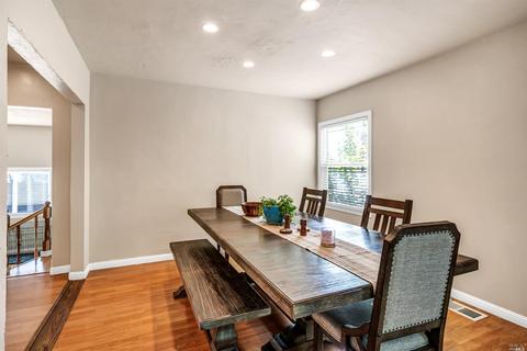 727 Illinois St, Vallejo, CA 94590 photo 9