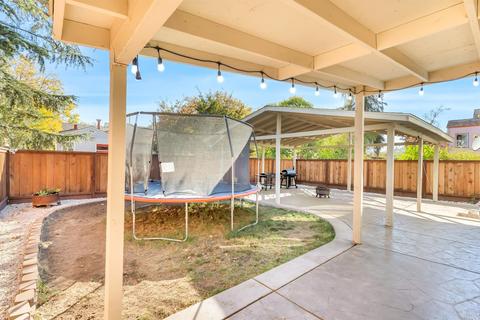 727 Illinois St, Vallejo, CA 94590 photo 37