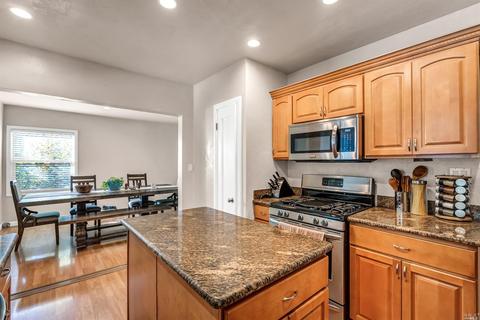 727 Illinois St, Vallejo, CA 94590 photo 17