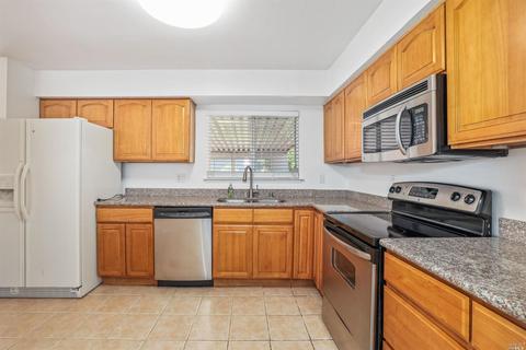 1761 Elm Street St, Fairfield, CA 94533 photo 13