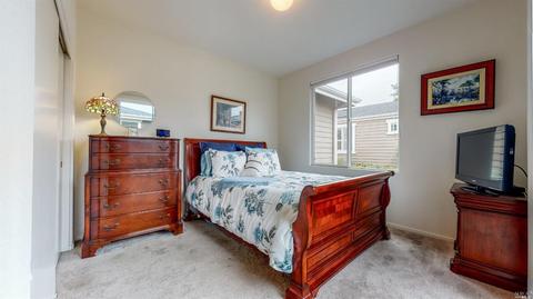9049 Oak Trail Cir, Santa Rosa, CA 95409 photo 10