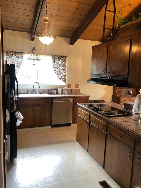 54 Fairview Ct, Ukiah, CA 95482 photo 12