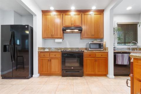 1932 Indiana St, Vallejo, CA 94590 photo 12