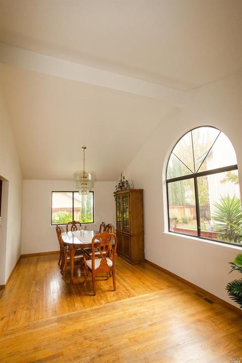 775 Natalie Dr, Windsor, CA 95492 photo 8