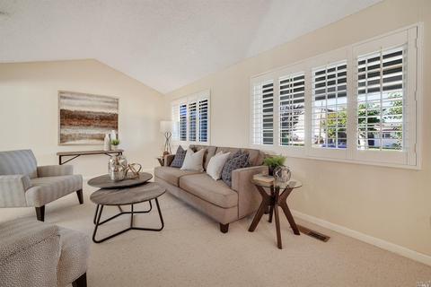 180 Camden Ct, Vallejo, CA 94591 photo 6
