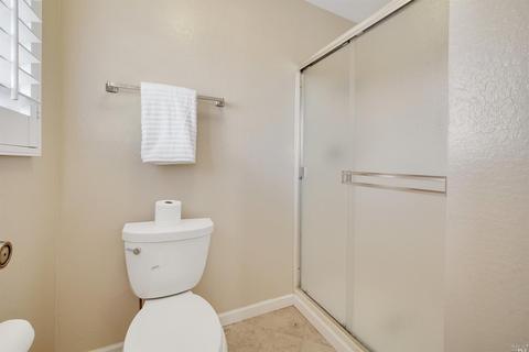 180 Camden Ct, Vallejo, CA 94591 photo 38