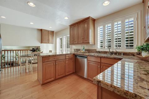 180 Camden Ct, Vallejo, CA 94591 photo 12
