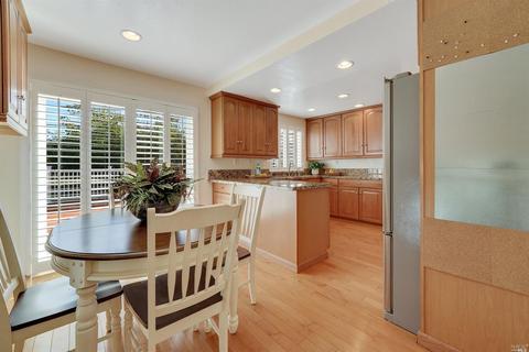 180 Camden Ct, Vallejo, CA 94591 photo 17