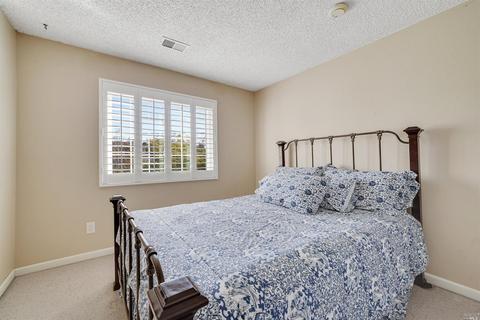 180 Camden Ct, Vallejo, CA 94591 photo 29