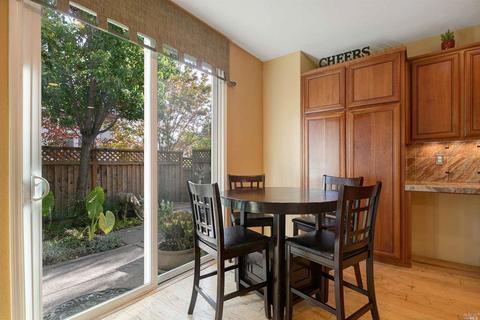 7113 Southhill Ct, Vallejo, CA 94591 photo 9