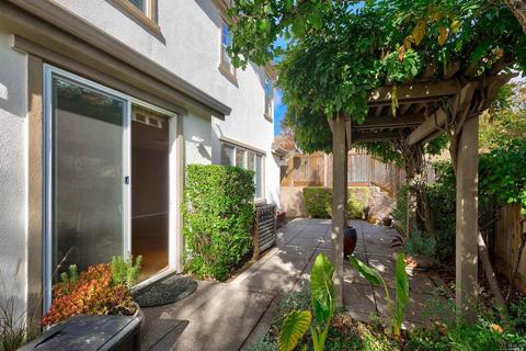 7113 Southhill Ct, Vallejo, CA 94591 photo 40