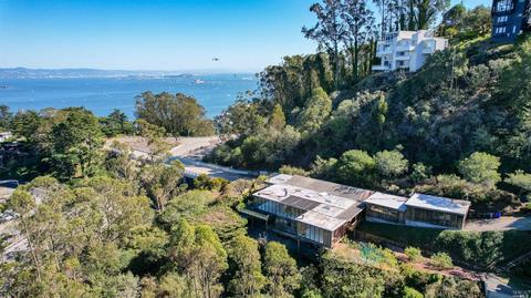 2 Wolfback Ridge Rd, Sausalito, CA 94965 photo 3