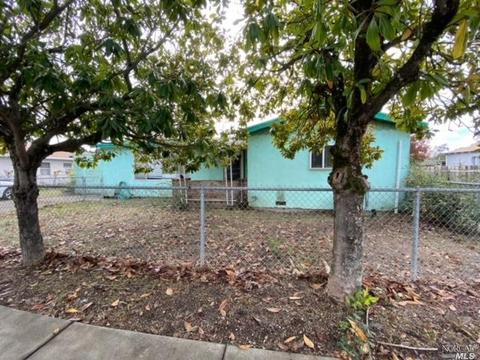 494 Wall St, Windsor, CA 95492 photo 1