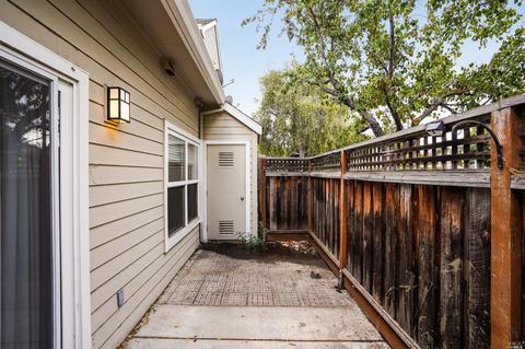 701 Astor Ct, Mountain View, CA 94043 photo 24