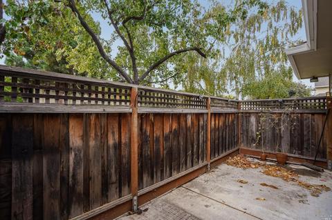 701 Astor Ct, Mountain View, CA 94043 photo 25