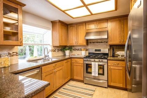 104 Ignacio Valley Cir, Novato, CA 94949 photo 9