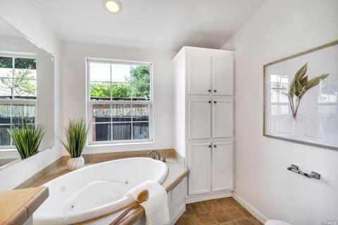 419 Shasta St, Vallejo, CA 94590 photo 24