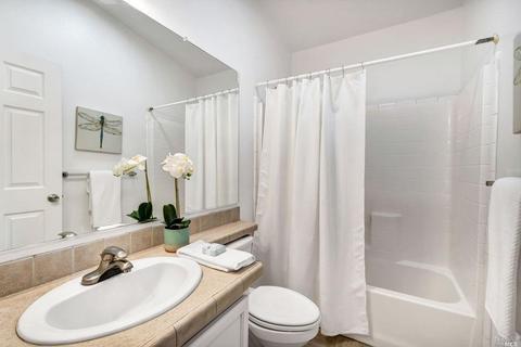 419 Shasta St, Vallejo, CA 94590 photo 28