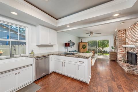 875 June Ct, Dixon, CA 95620 photo 4