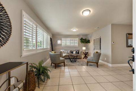 1004 Polaris Dr, Windsor, CA 95492 photo 3