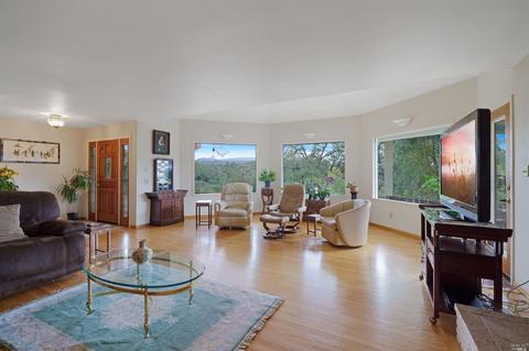351 View Dr, Ukiah, CA 95482 photo 6