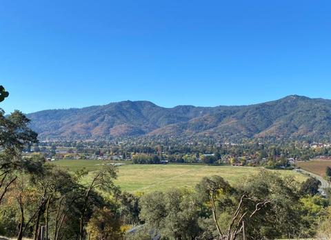 351 View Dr, Ukiah, CA 95482 photo 2