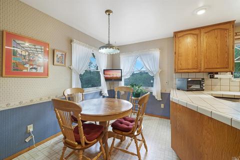 351 View Dr, Ukiah, CA 95482 photo 12