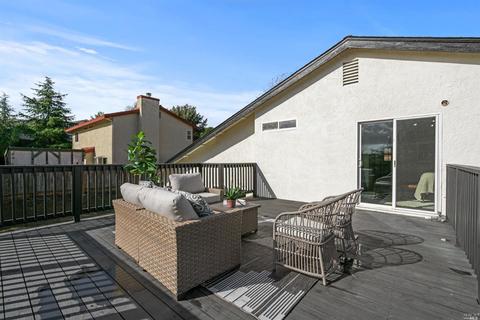 369 Barcelona St, Vallejo, CA 94591 photo 28
