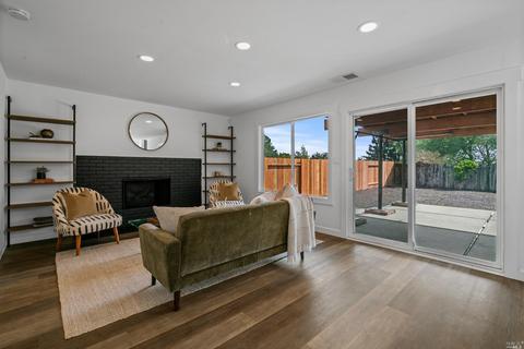 369 Barcelona St, Vallejo, CA 94591 photo 17