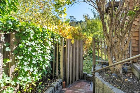 309 Cascade Dr, Fairfax, CA 94930 photo 6