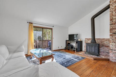 309 Cascade Dr, Fairfax, CA 94930 photo 11
