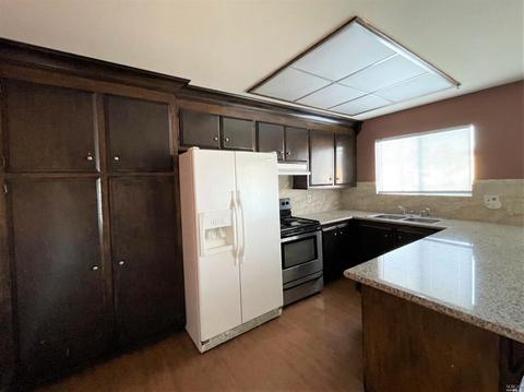 2437 Oceanic Dr, Fairfield, CA 94533 photo 6